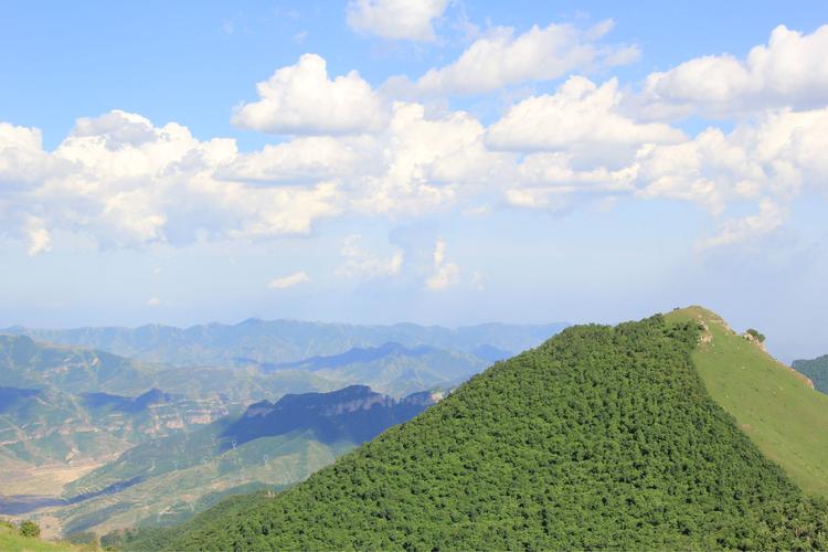 山西草原旅游景点拍照图片